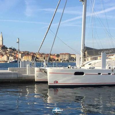 Catana 471