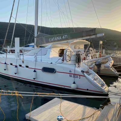 Catana 471 