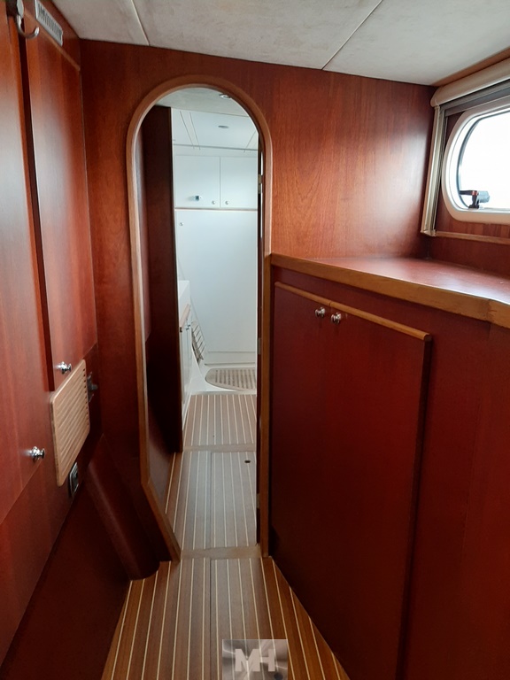 Catana 581 owner's version