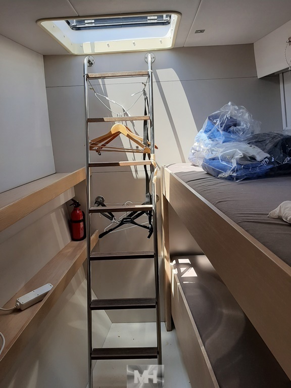 Catana 59 Lazy Jack